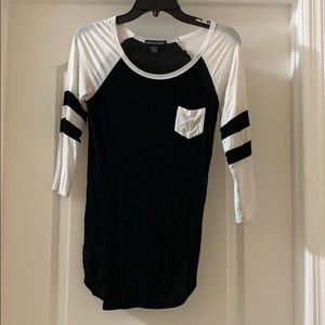 2/$15 Medium Black and White Top